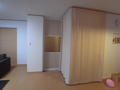 R1026553